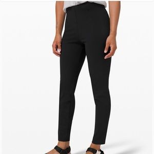 NWT Lululemon Here to There Pant 7/8 - HR